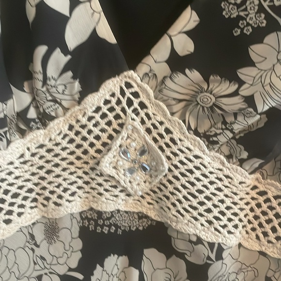 Vintage Jonathan Martin multi patterned dress with crochet bust details. - Picture 7 of 9